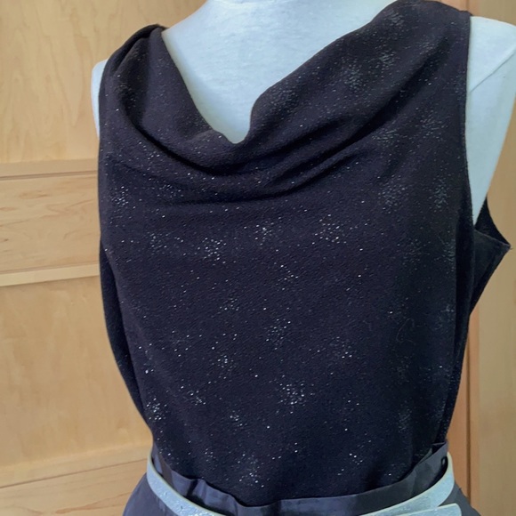 🇨🇦  Black Sparkly Sleeveless Top, Size XL - Picture 3 of 10